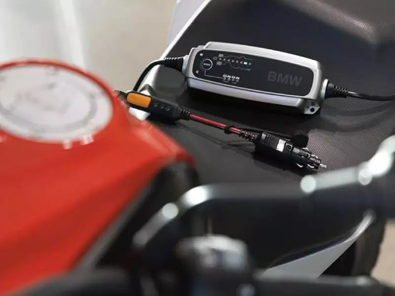 BMW Acculader Plus - BMW Motorrad Webshop